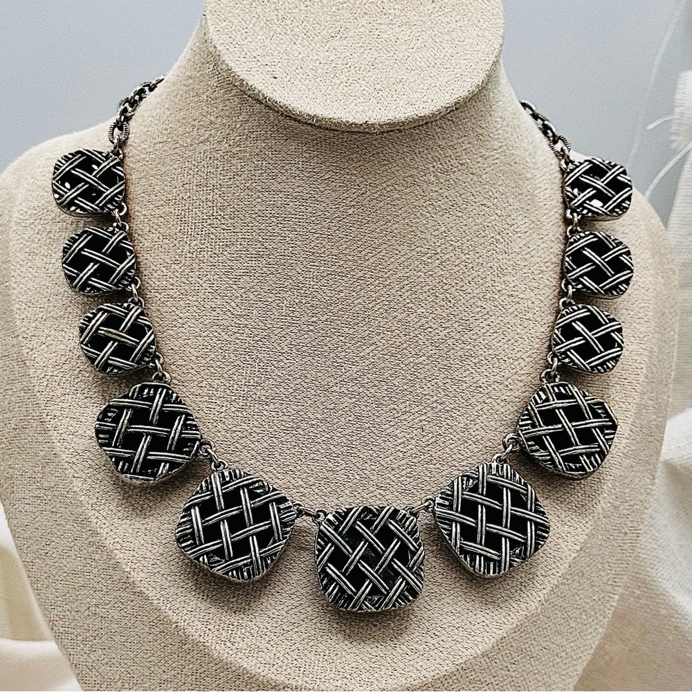 Premier Designs.Black Gems. - Picture 6 of 6